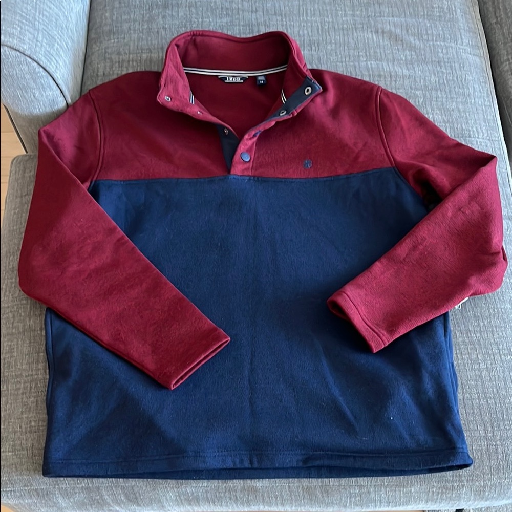 Izod Navy and Maroon/Red Color Block Sweatshirt